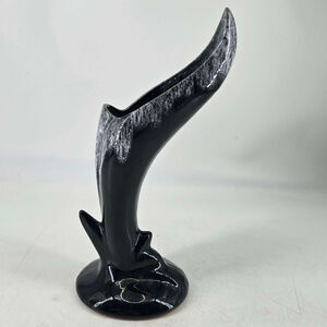 Vintage Van Briggle pottery vase bird of paradise black w gray white drip